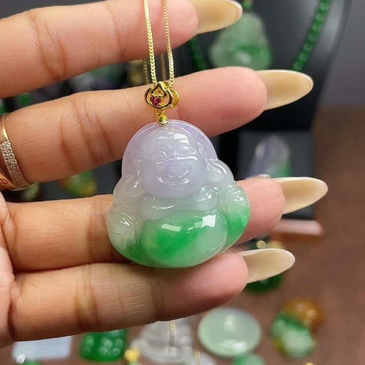 翡翠未镶嵌吊坠(赠链)