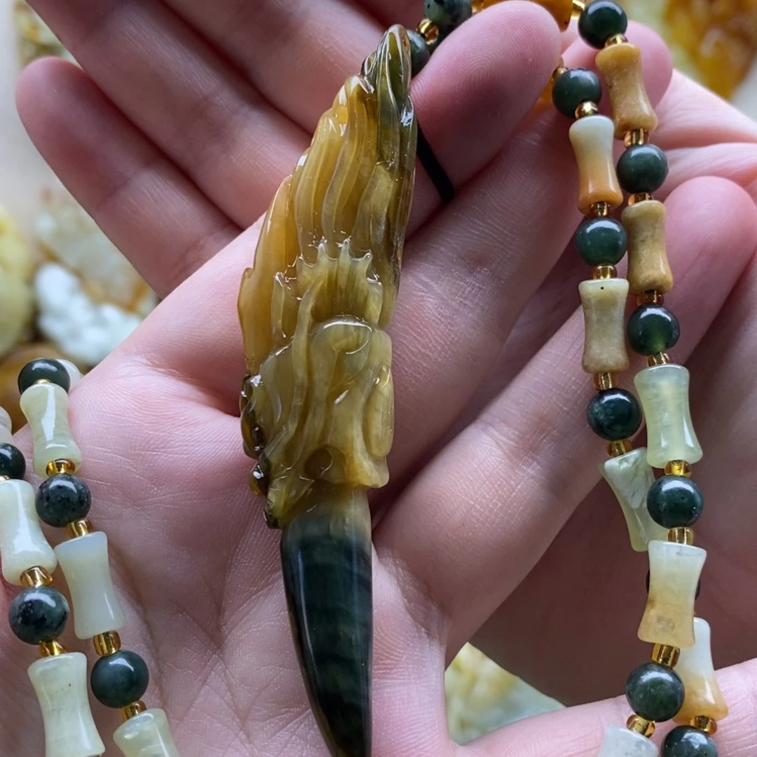 【闪购商品】岫玉颈饰未镶嵌龙牙