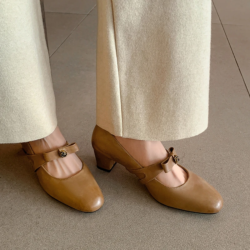 轻奢鞋子法式粗跟单鞋圆头真皮蝴蝶结玛丽珍女高跟通勤浅口牛皮鞋
