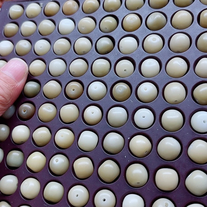 白玉菩提吊坠瑕疵11-10青芒桶珠120颗