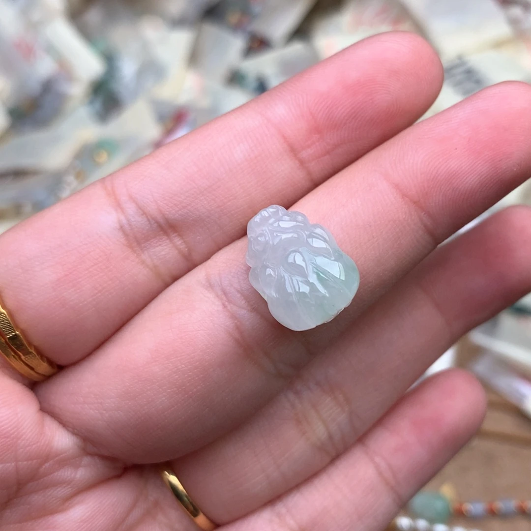 【闪购商品】18K金镶嵌挂件翡翠一