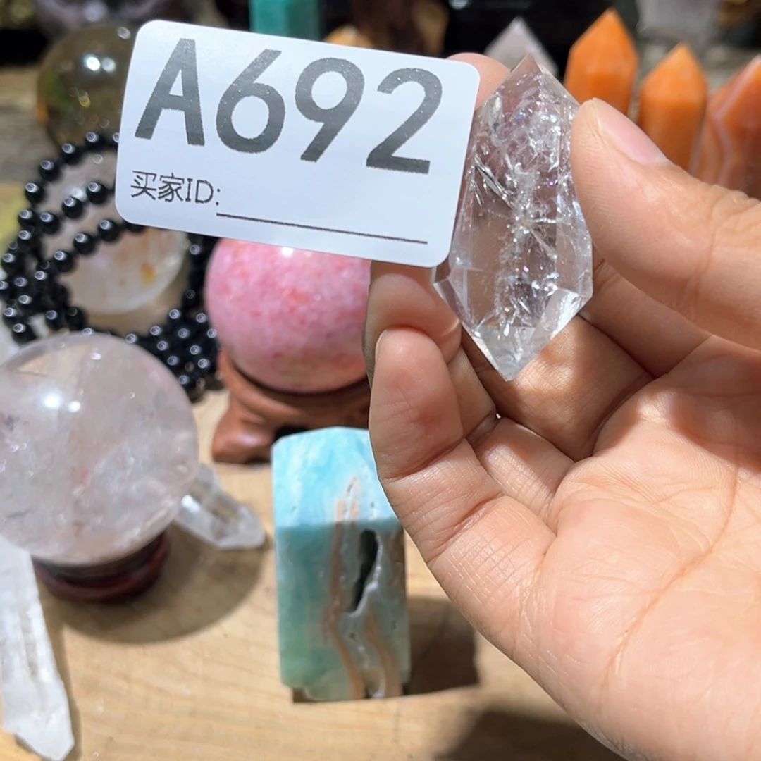 未镶嵌珠宝半成品水晶多样性发其一微瑕