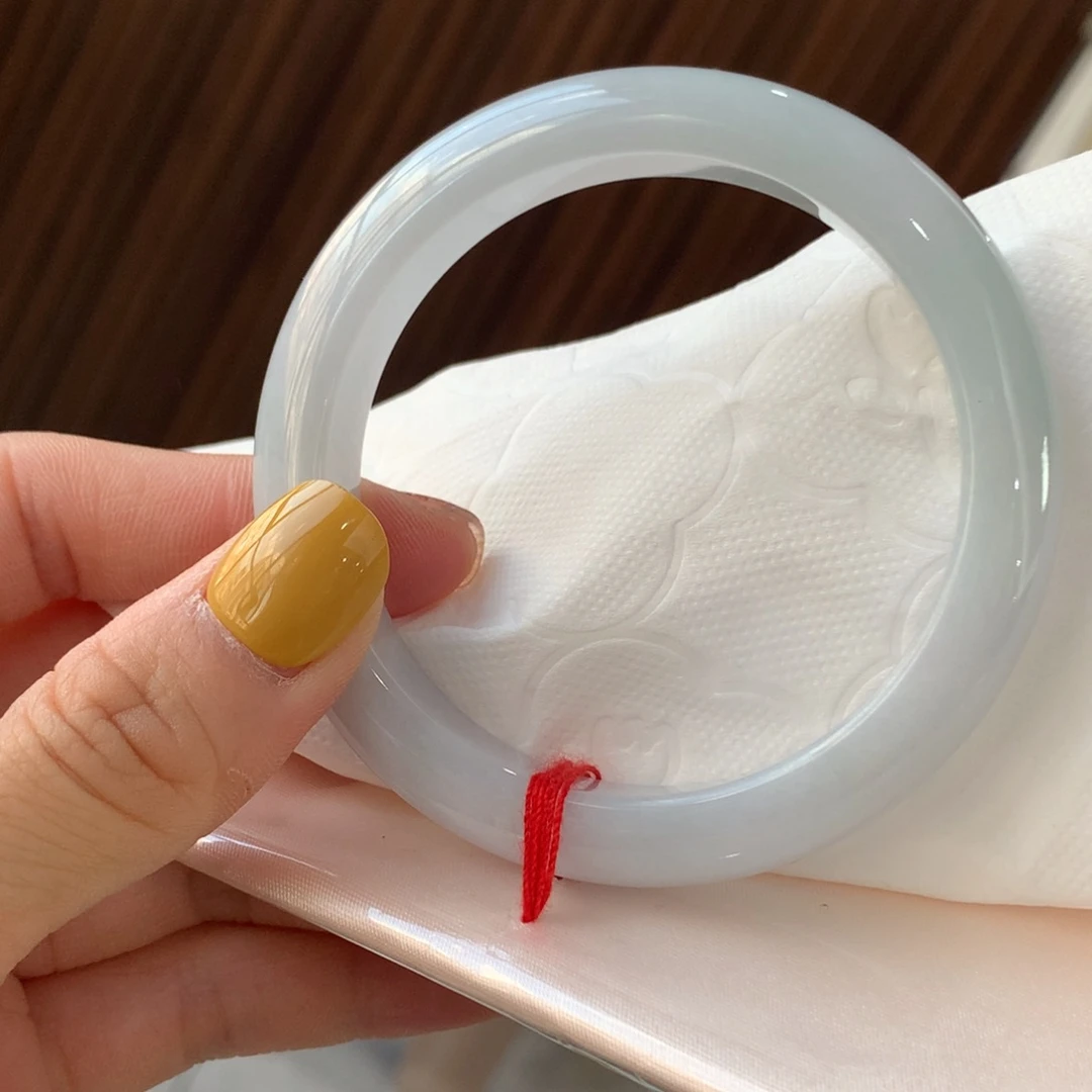 翡翠手镯未镶嵌翡翠手镯未镶嵌56.1