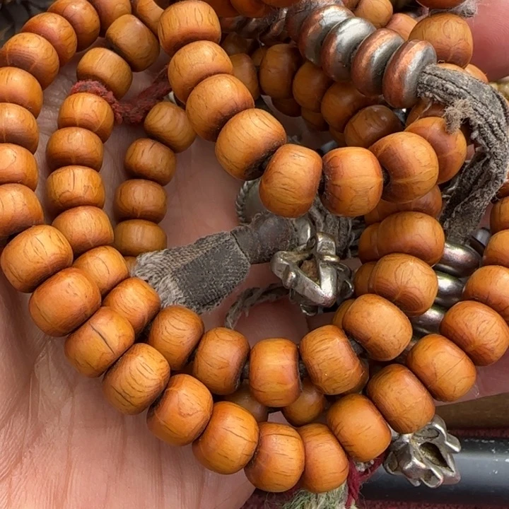 玻璃DIY白****)藏弟出品，藏区老念珠六