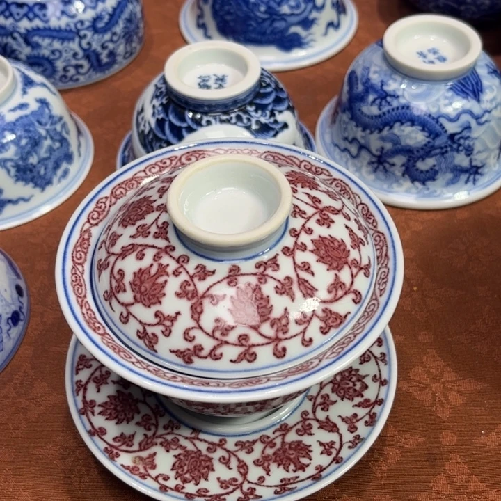 山***️摆件陶景德镇釉里红盖碗