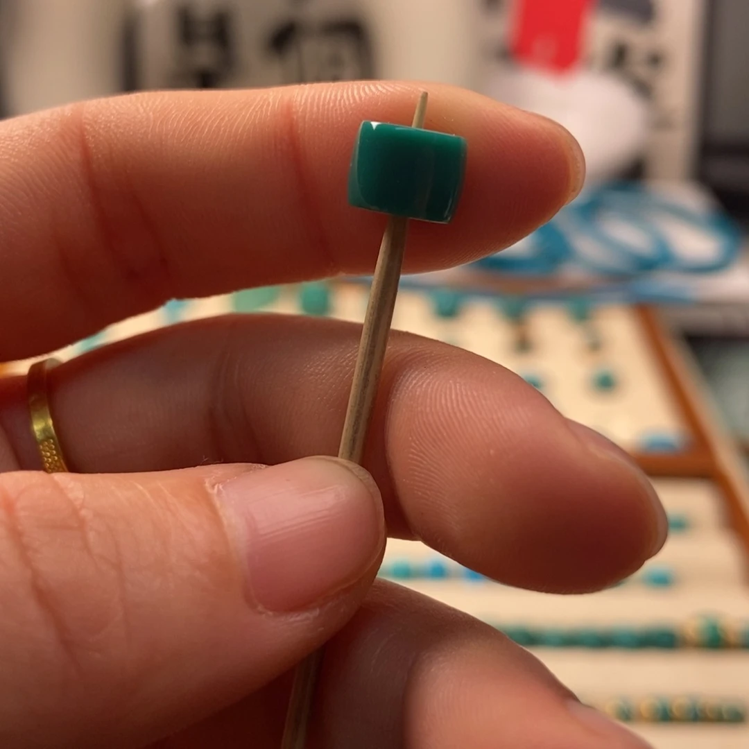 绿松石配饰未镶嵌