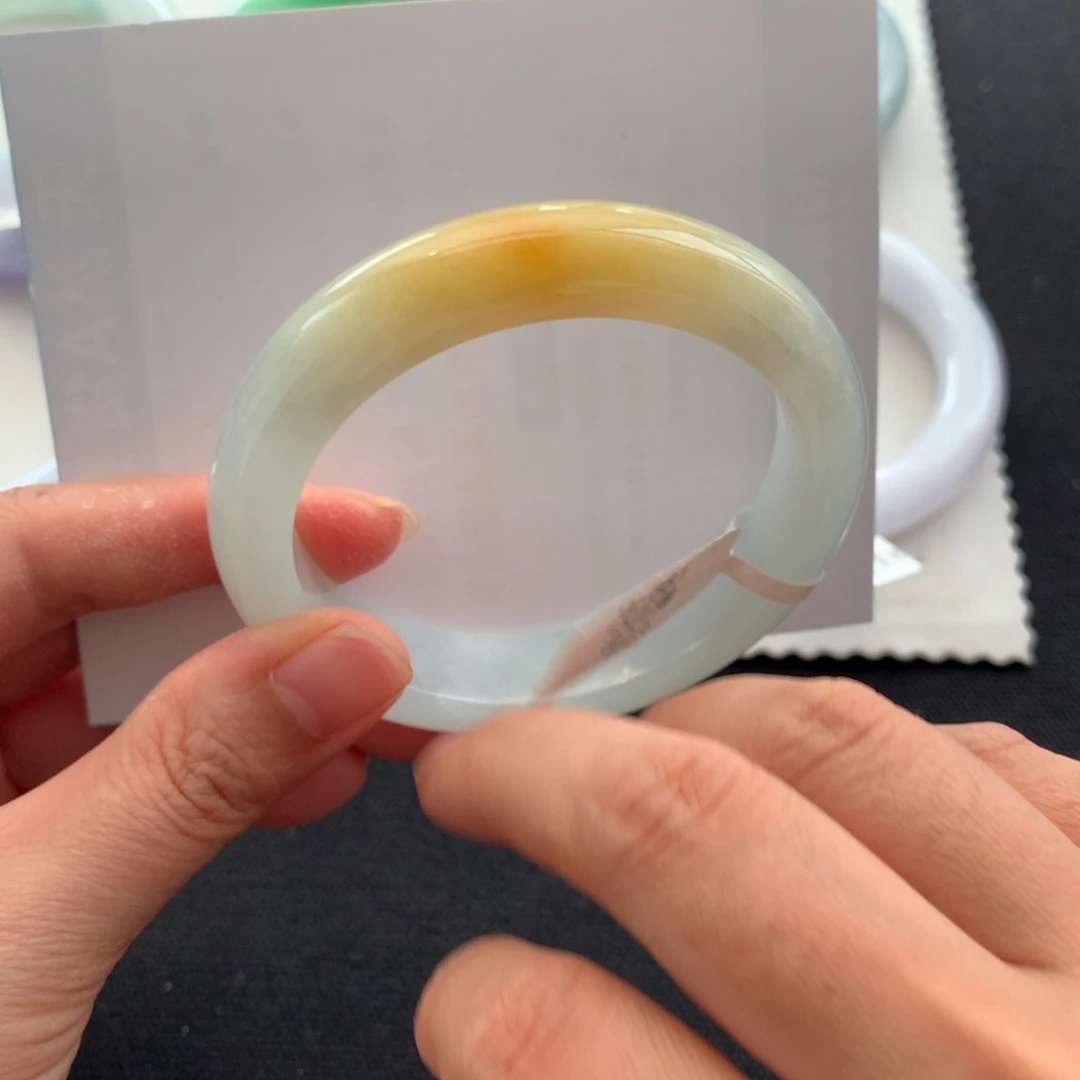 翡翠未镶嵌手镯55正圈