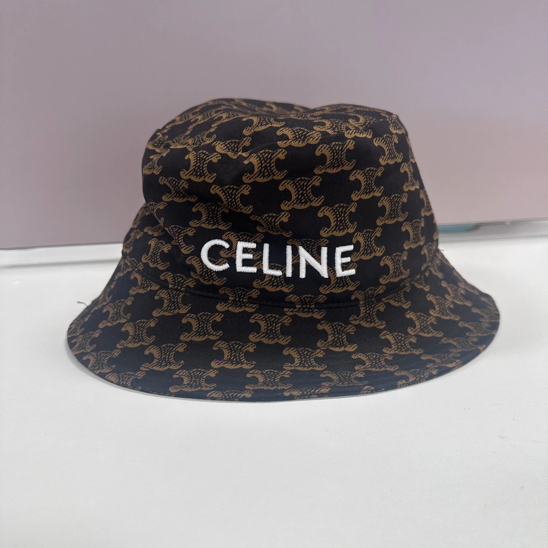99新 Celine/思琳 赛琳 棕色老花凯旋门经典女帽专柜价4100