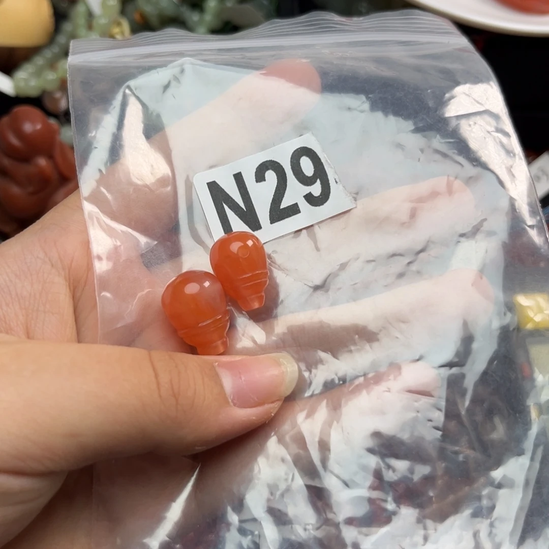 南红玛瑙未镶嵌珠宝奇石