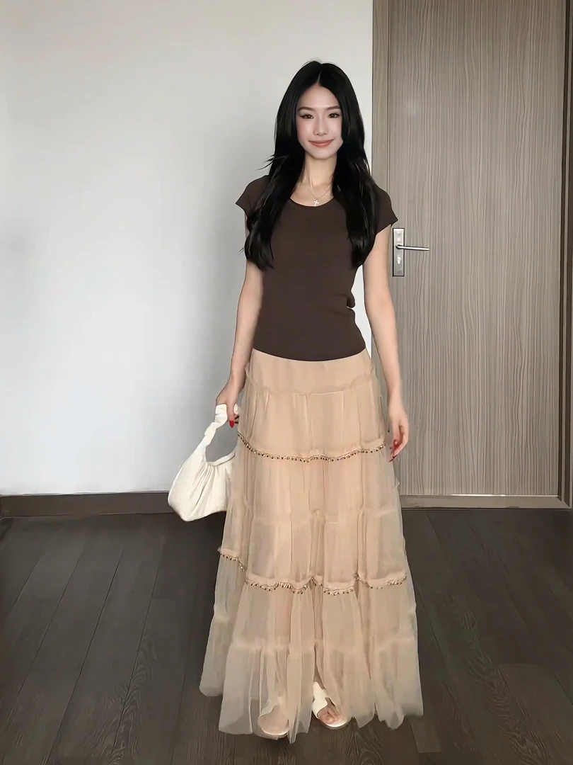 夏季清冷松弛感穿搭温柔风露背短袖T恤女高腰网纱拼接半身裙套装