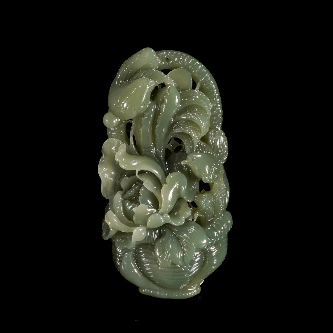 LOT.006和田玉巧雕喜鹊牡丹佩/X4557