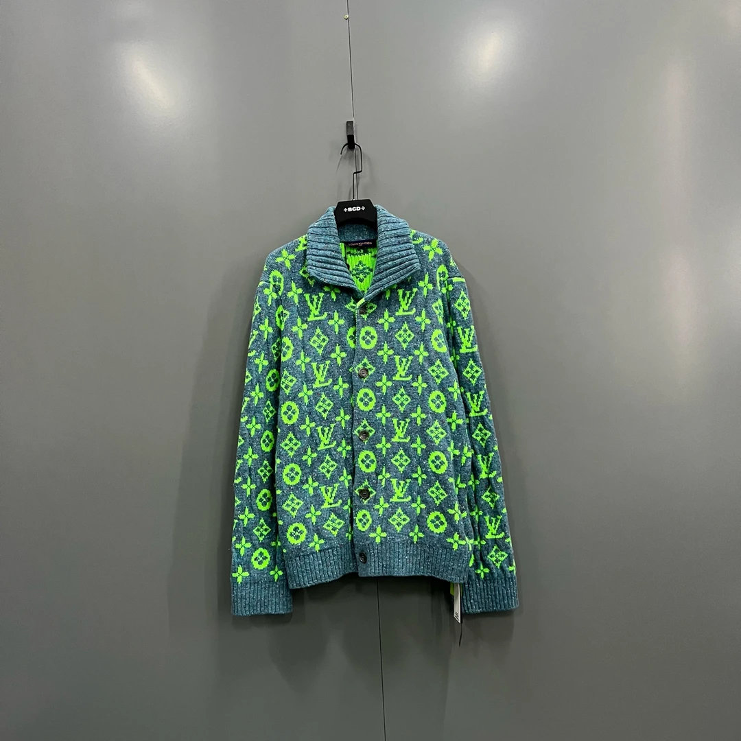 未使用 LouisVuitton/路易威登 y20 绿色满印老花开衫 610073