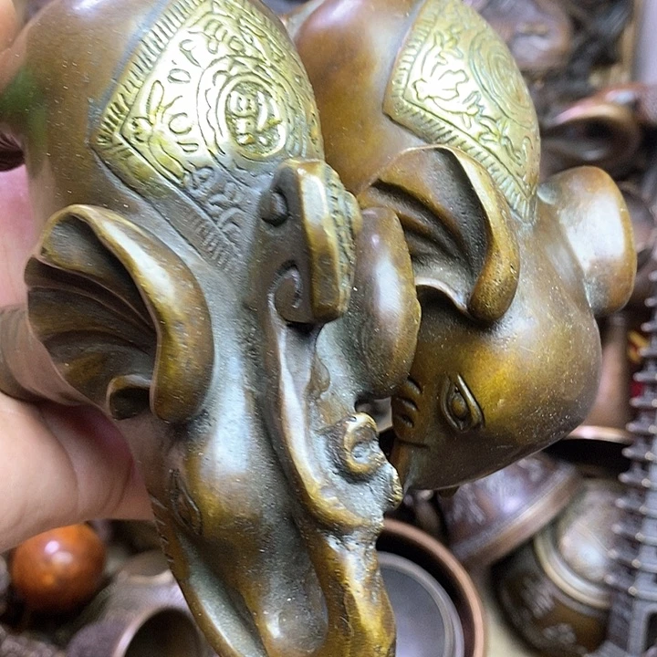 平平安安健健康康