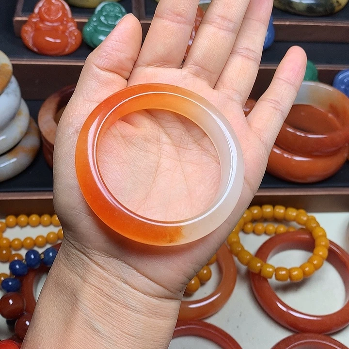 影***子石英质玉未镶嵌手链