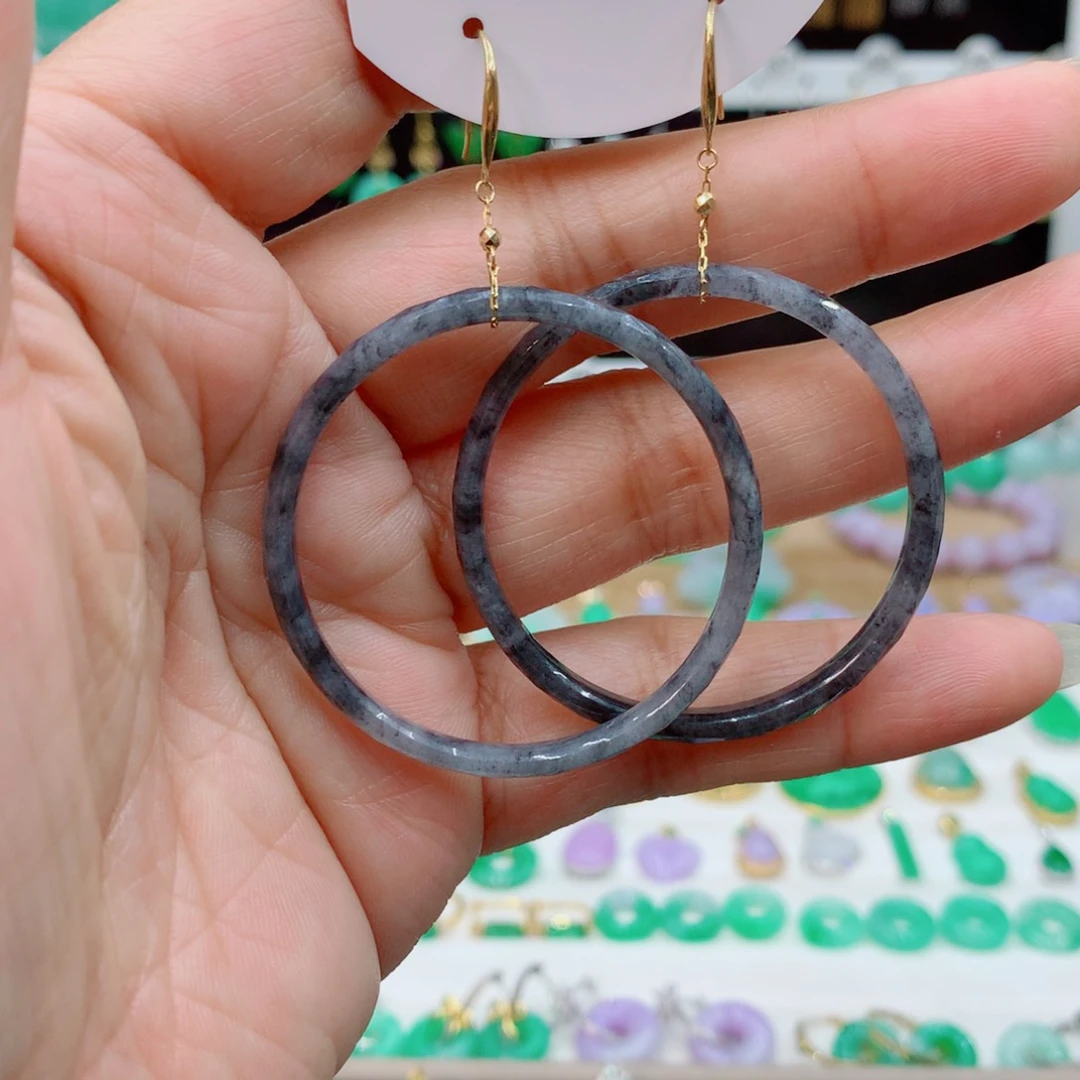 翡翠18K金镶嵌耳饰的