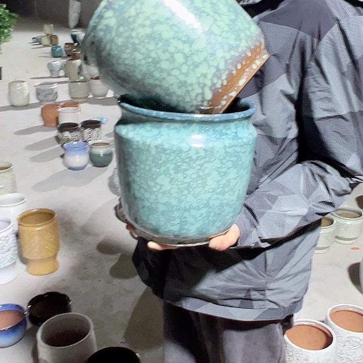 高度21厘米口20厘米