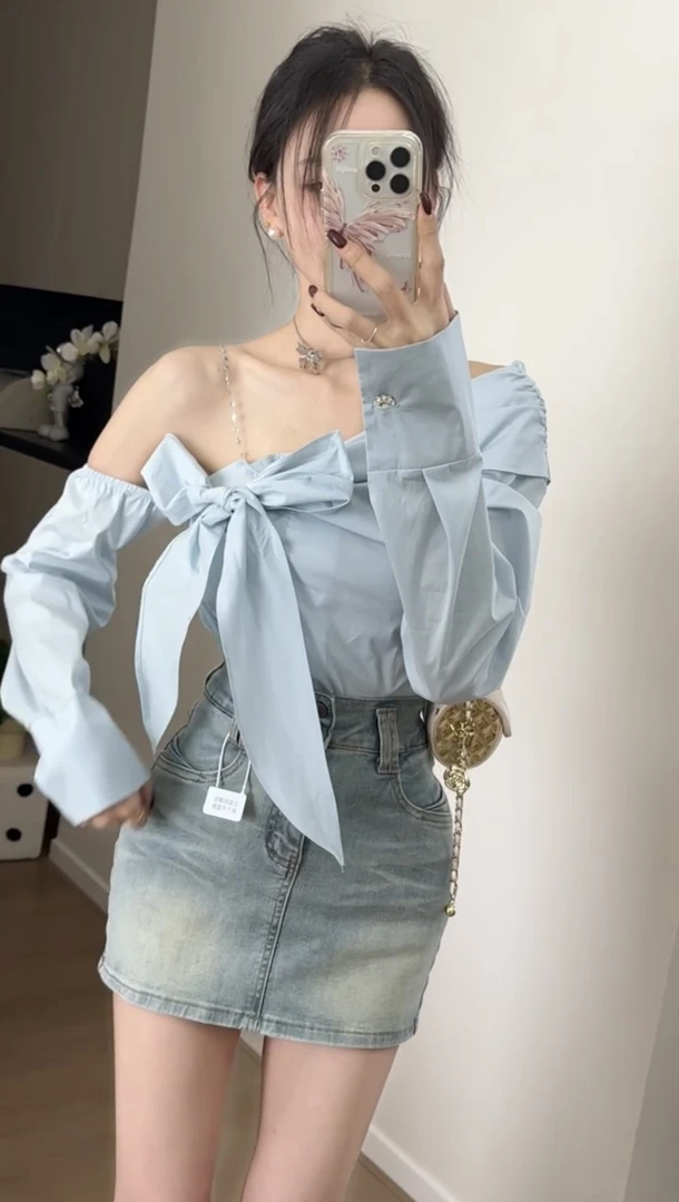 气质显瘦斜领长袖别致辣妹露肩绑带衬衫女高腰牛仔包臀短裙两件套