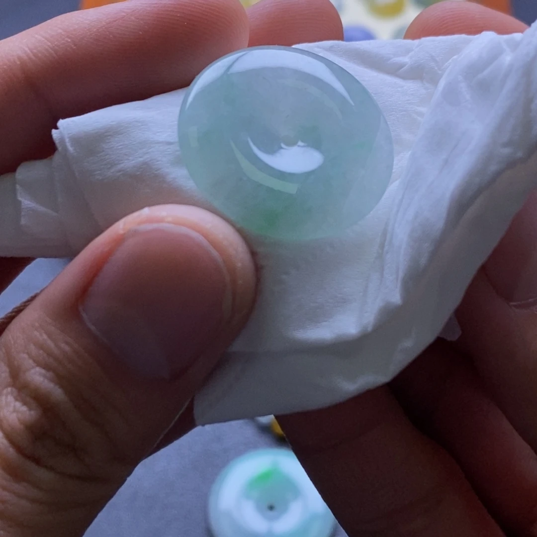 翡翠未镶嵌挂件定制