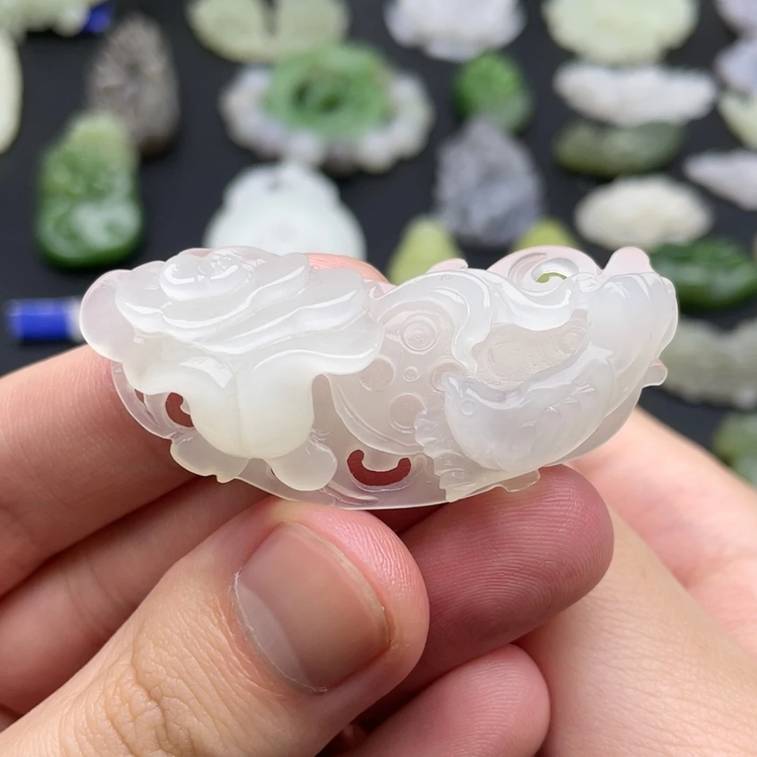 【闪购商品】颈饰未镶嵌和田玉