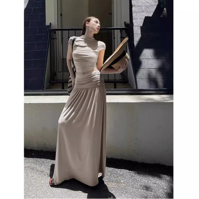 气质慵懒感淡人针织套装2025高级感温柔盐系轻熟上衣半身裙两件套