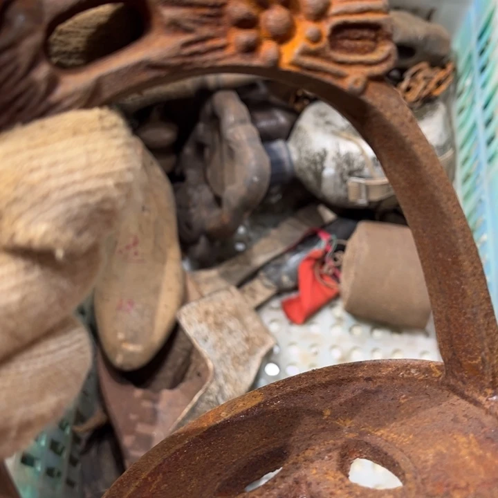 枯***轻一物一图，工艺品。