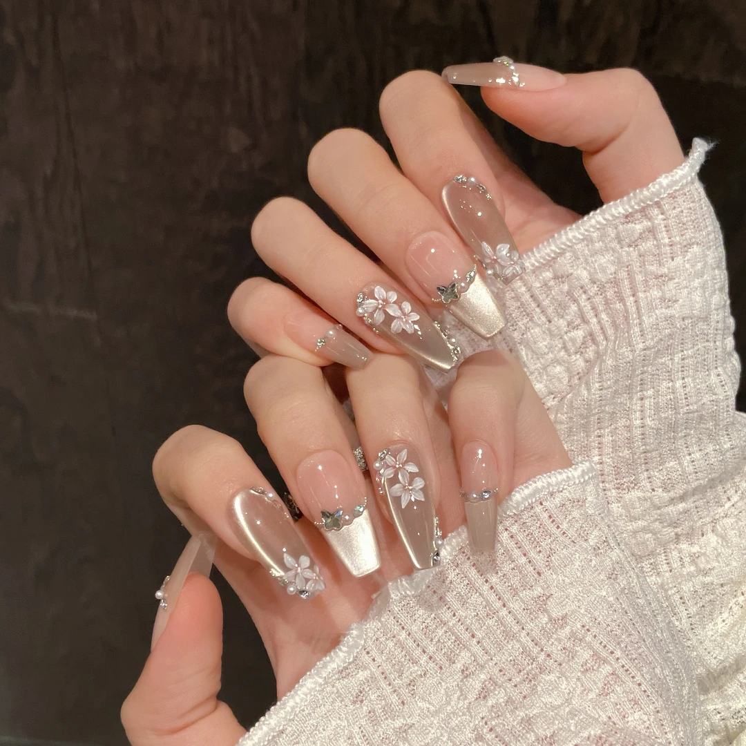 【春花夕拾】新春温柔绵密高级显白猫眼气质纯欲风爆款纯手工穿戴甲