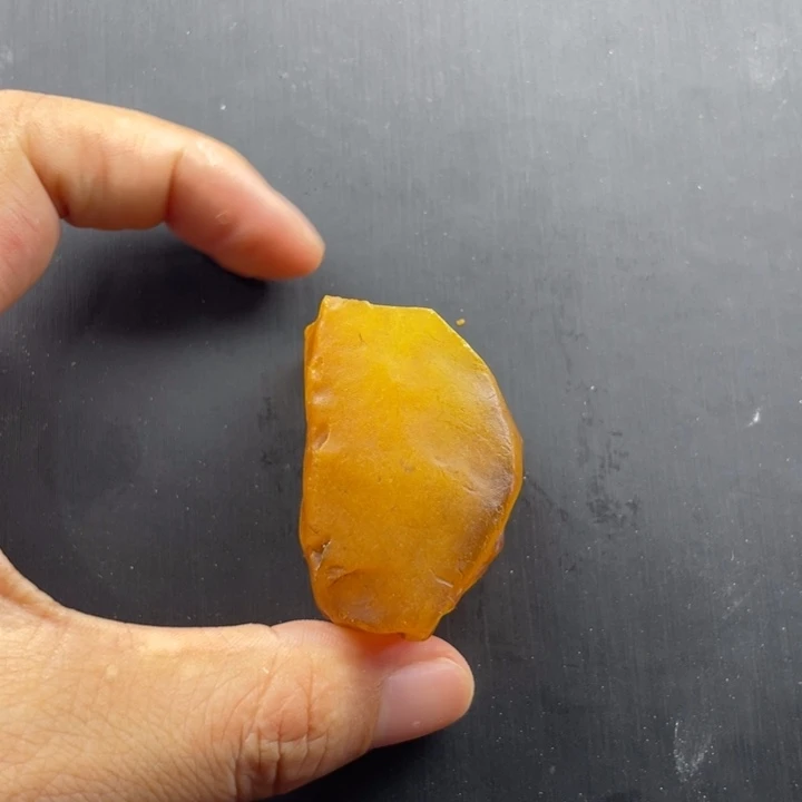 未镶嵌定制琥珀天然琥珀蜜蜡
