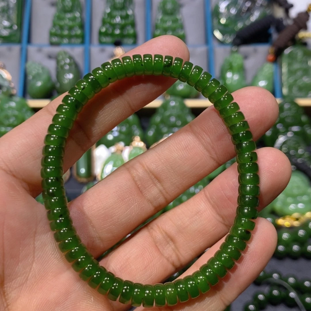 【闪购商品】和田玉吊坠(不含链)未镶嵌俄七红皮辣绿手串 6/3