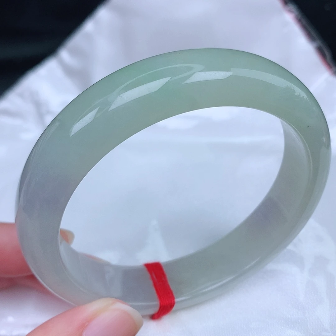 未镶嵌手镯翡翠天然