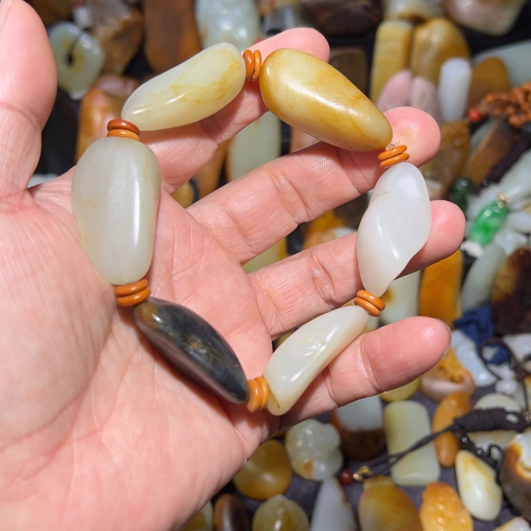 和田玉手串未镶嵌