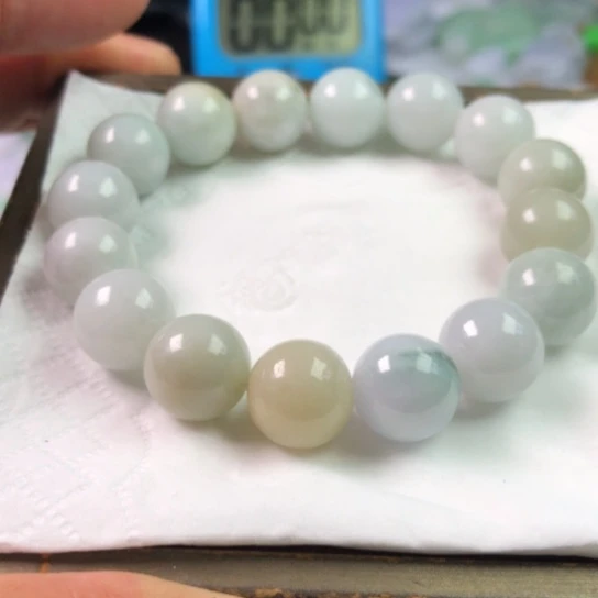 冇***谂翡翠未镶嵌颈饰手串