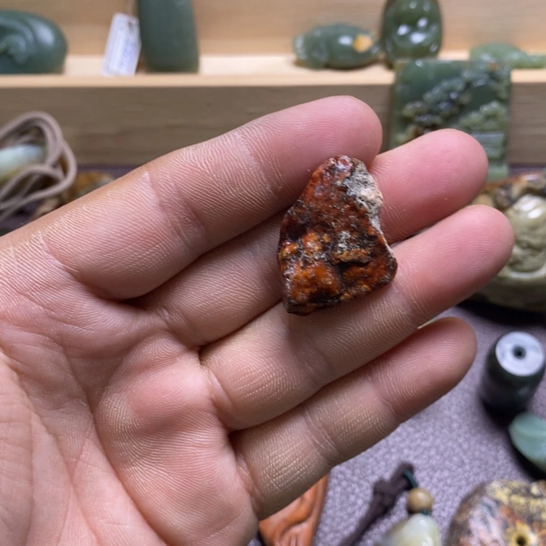 岫岩河磨玉（透闪石质玉）无未镶嵌