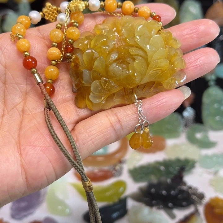 蛇纹石玉未镶嵌吊坠(赠链)