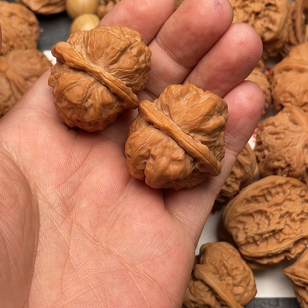 文玩核桃吊坠文**?蛤蟆