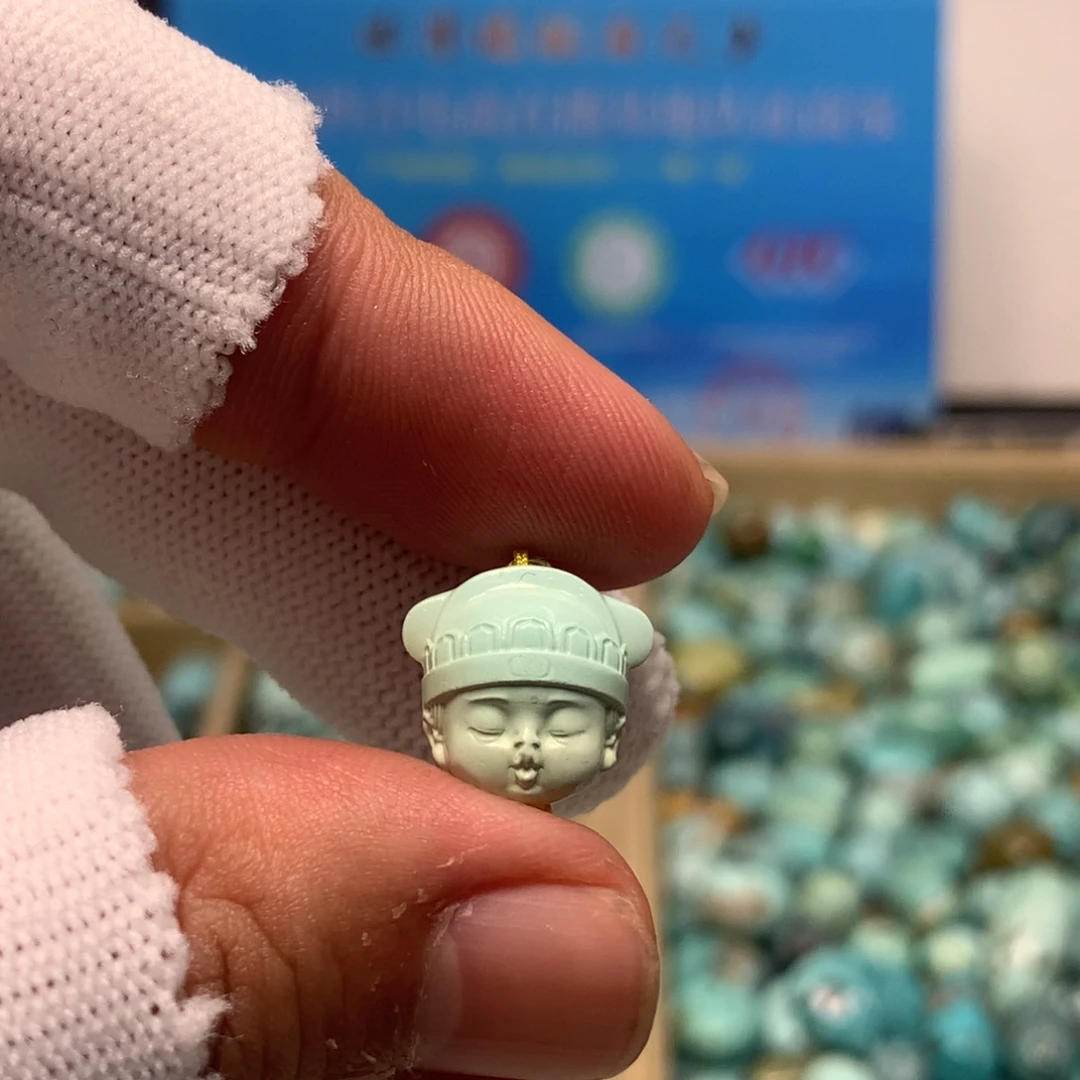 绿松石未镶嵌挂件