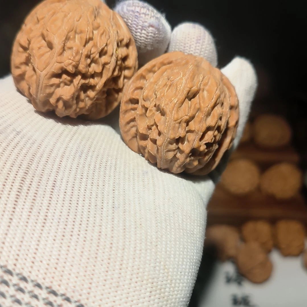 长***空核桃全品40尺红皮磨盘
