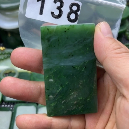 和田玉未镶嵌珠宝半成品