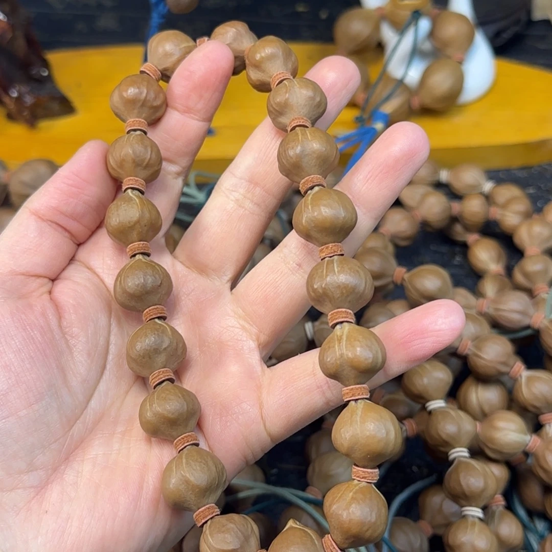 d***0木质类16-17三花蜜桃臀