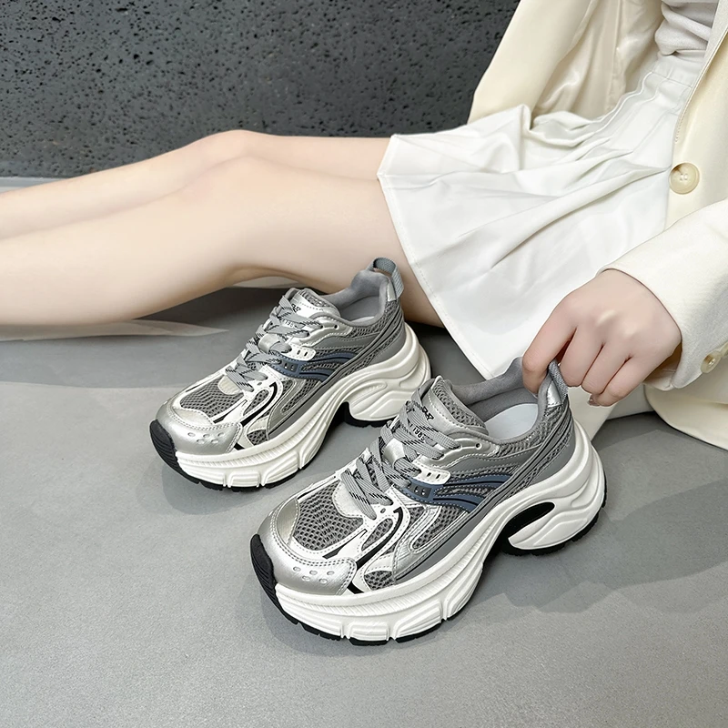 2025春季新款厚底增高拼接老爹鞋女ins潮百搭休闲运动鞋透气网面