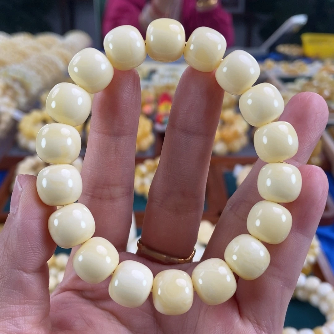 琥珀未镶嵌珠宝奇石12同料19