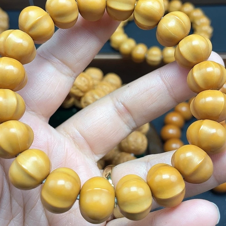 猴头核桃手串猴头