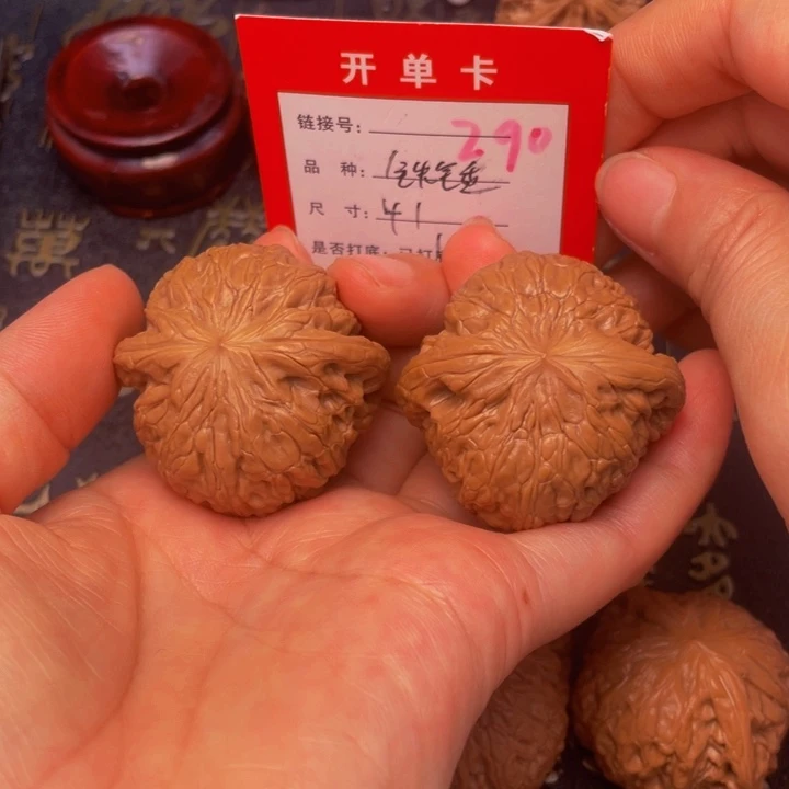 桃核吊坠文玩的好