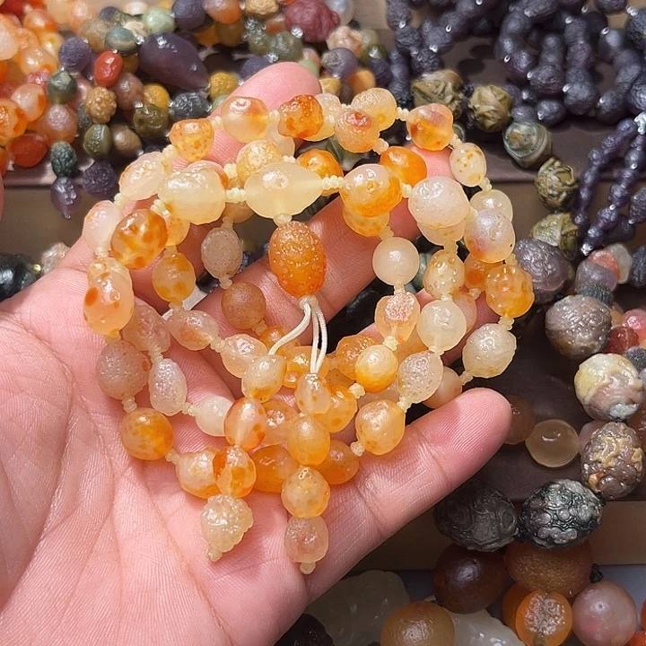 阿拉善彩玛瑙毛衣链
