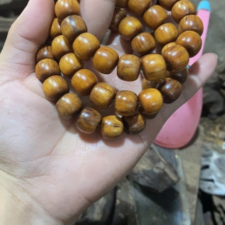 贡木手串用****8定制不退不换