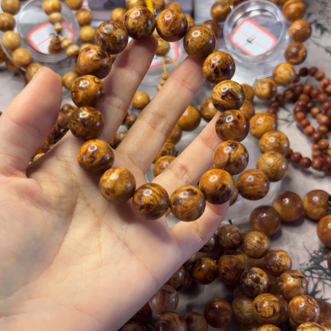 ****‍松木木雕款15手串