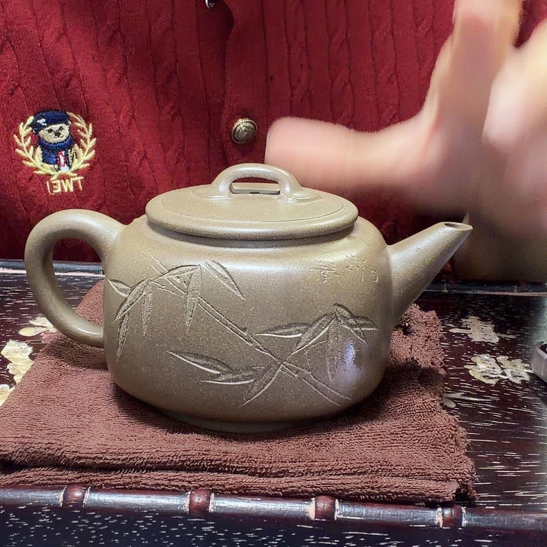 甄选宜兴本土紫砂壶