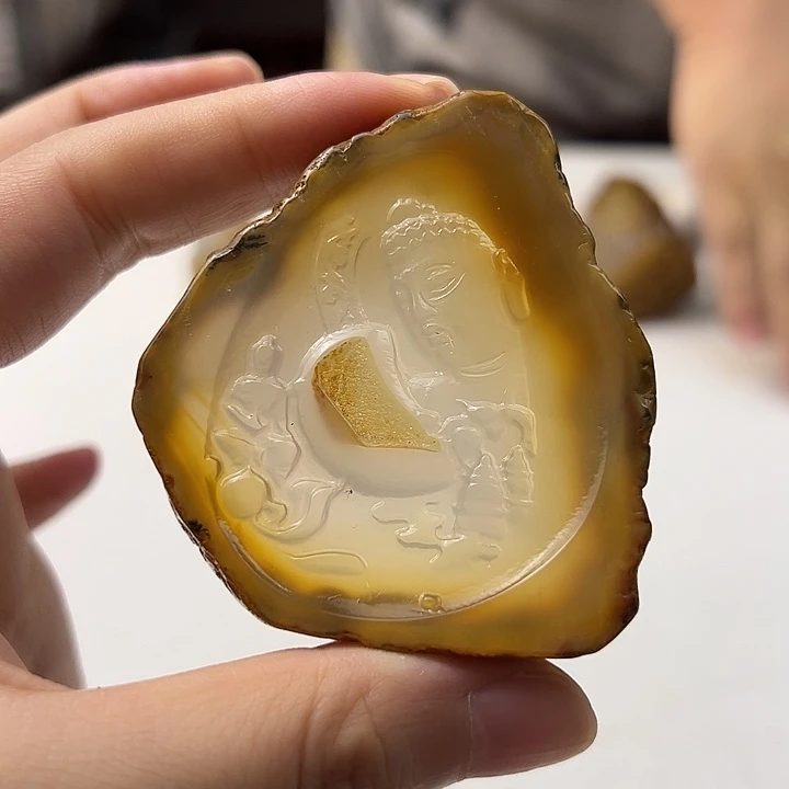 未镶嵌颈饰玛瑙/玉髓