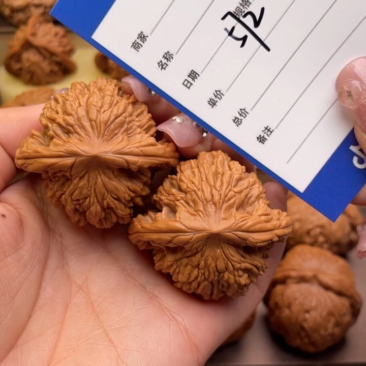 文玩核桃吊坠你****生572号43粗筋虎