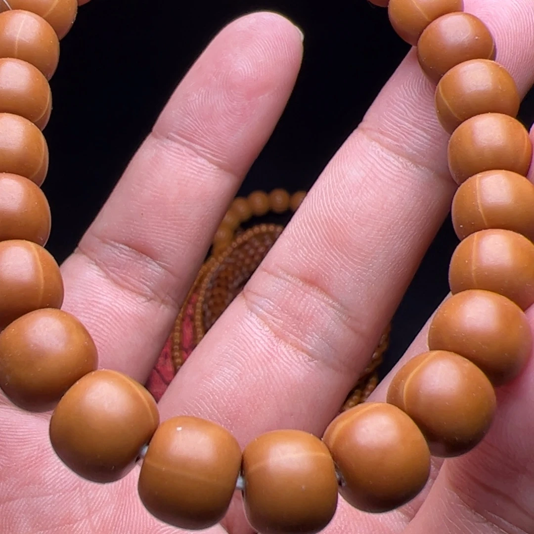 猴头核桃吊坠啦啦啦