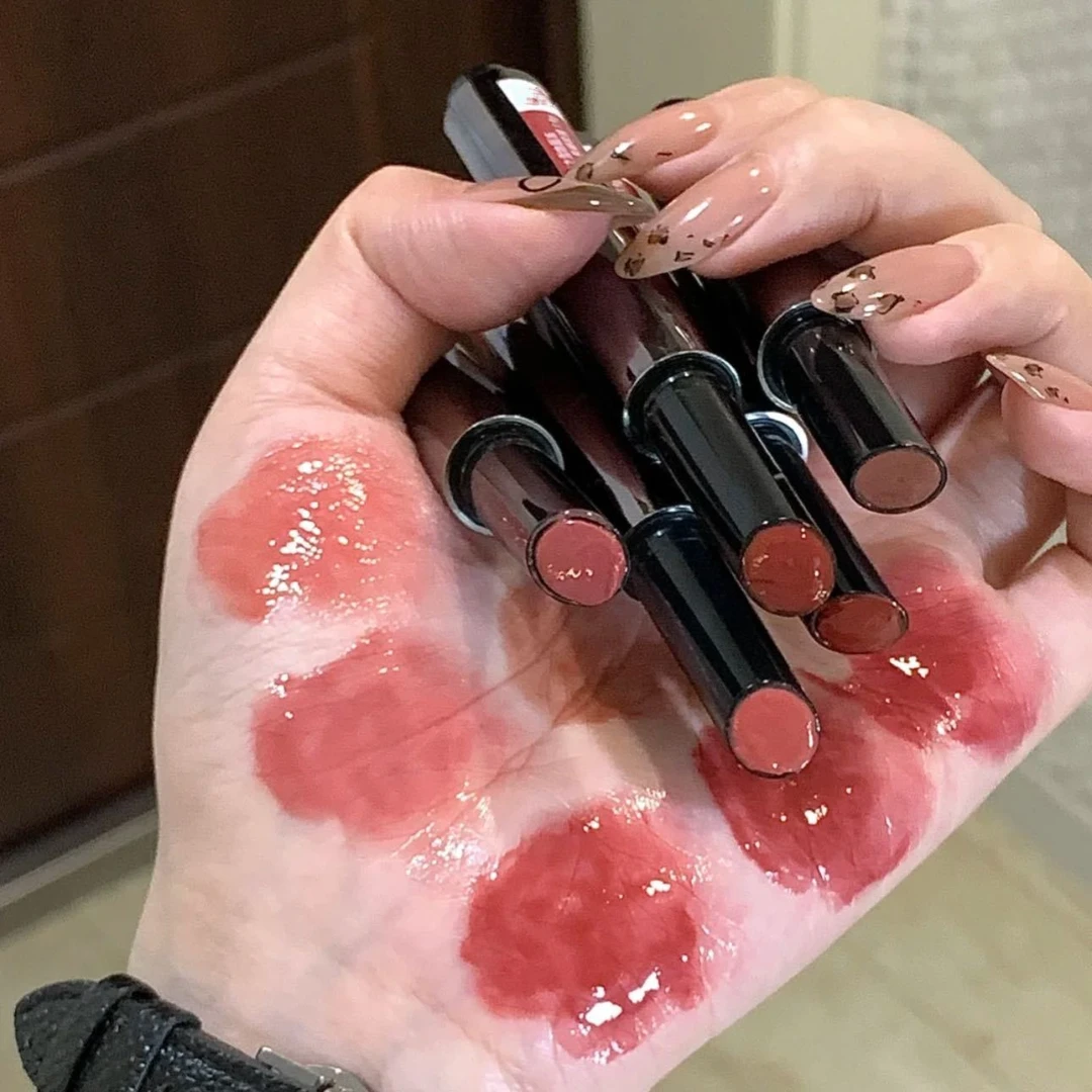 晶莹剔透具象化!蜜桃玫瑰乌龙奶茶固体唇冻镜面口红唇蜜清透平价